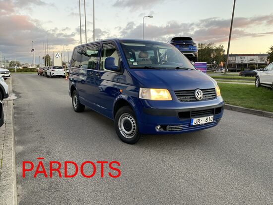 PĀRDOTS VW Multivan/Transporter T5 2.5 TDI manuāls 2009